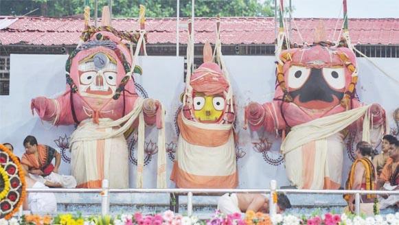 Snana Purnima: ସ୍ନାନ ବେଦୀରେ ଚତୁର୍ଦ୍ଧାମୂର୍ତ୍ତି