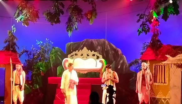 ନାଟକ ରାଜଭୋଗ ମଂଚସ୍ଥ