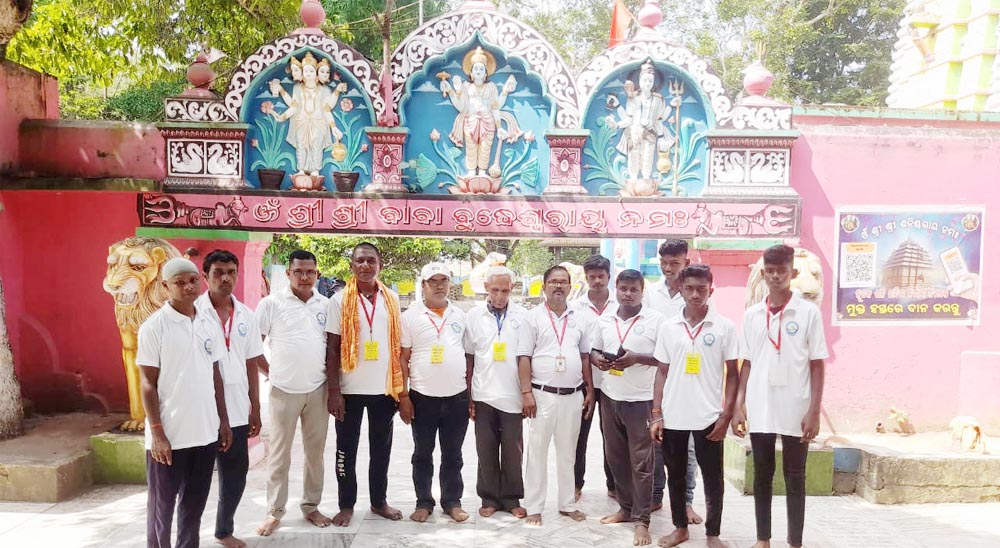 ସାମାଜିକ ଅନୁଷ୍ଠାନ ଉତ୍କଳ ବୁଲେଟିନ ଚାରିଟେବଲ ଟ୍ରଷ୍ଟ୍ ପକ୍ଷରୁ ବୁଦ୍ଧେଶ୍ୱର ମନ୍ଦିର ପ୍ରାଙ୍ଗଣ ସଫେଇ