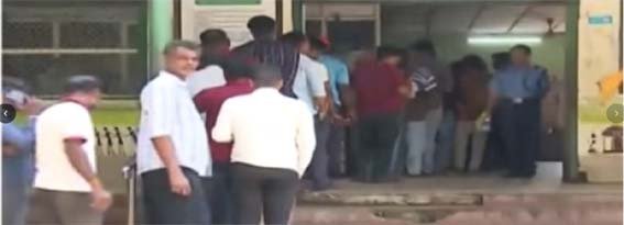 ଆହାର କେନ୍ଦ୍ର ଖୋଲୁ ଖୋଲୁ ଏକ ଘଣ୍ଟା ଭିତରେ ସରିଯାଉଛି ଖାଦ୍ୟ