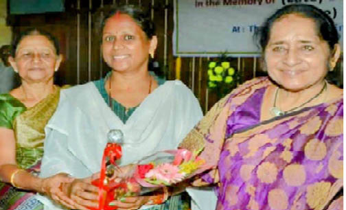 ବିଶ୍ୱ ମହିଳା ଦିବସ ଅବସରରେ – “ସମାଜସେବାରେ ସମିତା”