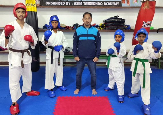 ରାଜ୍ୟସ୍ତରୀୟ କରାଟେରେ ଅସୀମ କରାଟେ ଏକାଡେମିର 4 ଜଣ