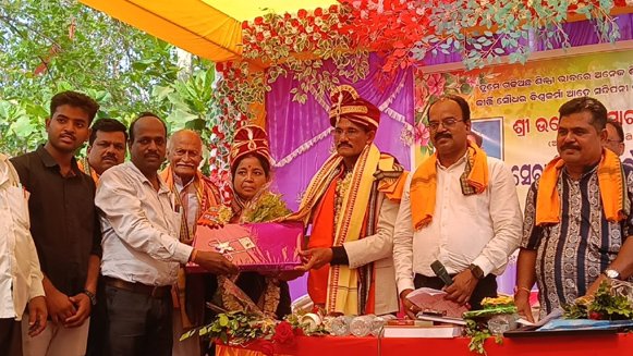 ଅବସରପ୍ରାପ୍ତ ପ୍ରଧାନଶିକ୍ଷକଙ୍କ ସେବା ନିବୃତ୍ତି ସମ୍ବର୍ଦ୍ଧନା ଉତ୍ସବ