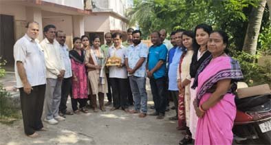 ସରକାରୀ ଉନ୍ନୀତ ଉଚ୍ଚ ବିଦ୍ୟାଳୟ, ଯଶୁଆପୁରରେ ମେଧାବୀ ଛାତ୍ରୀ ଓ ନିଯୁକ୍ତି ପାଇଥିବା ଶିକ୍ଷୟିତ୍ରୀଙ୍କୁ ସମ୍ବର୍ଧନା