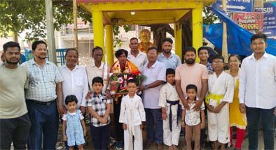 ମାର୍ଶାଲ ଆର୍ଟ ପ୍ରଶିକ୍ଷକ ଉମାକାନ୍ତ ବେହେରାଙ୍କୁ ୩ୟ ବ୍ଲାକ ବେଲ୍ଟ ପ୍ରାପ୍ତ ପାଇଁ ଜନ୍ମ ମାଟିରେ ସ୍ୱାଗତ