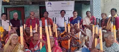 ବାଲିଆନ୍ତା ବ୍ଲକର ଗୋହାଳ ଗ୍ରାମରେ ବରିଷ୍ଠ ନାଗରିକଙ୍କୁ ଛତା ବିତରଣ।