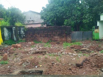 କୁହୁଡ଼ି ବଘେଇସାହି ମଠ ଦ୍ୱାର ସହ ଲାଗି ବେଆଇନ ରୋଷେଇ ଘର ନିର୍ମାଣ, ଗ୍ରାମବାସୀଙ୍କ ମଧ୍ୟରେ ତୀବ୍ର ଅସନ୍ତୋଷ – ନିର୍ମାଣ ସ୍ଥାନାନ୍ତର ଦାବି