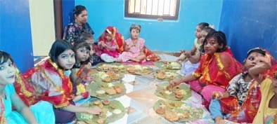ନବରାତ୍ର ପୂଜା ଅବସରରେ ବରିଷ୍ଠ କଳାକାର ସମ୍ବର୍ଦ୍ଧନା।